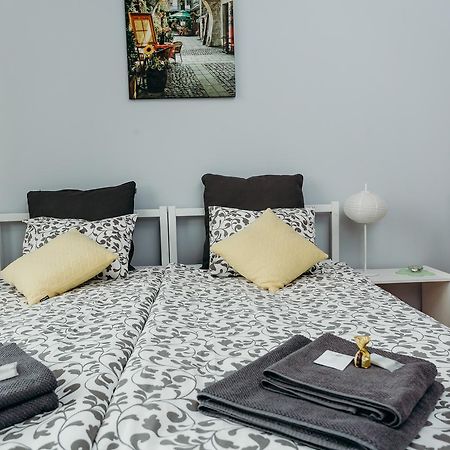 Grey Apartments II วรอตซวาฟ ภายนอก รูปภาพ